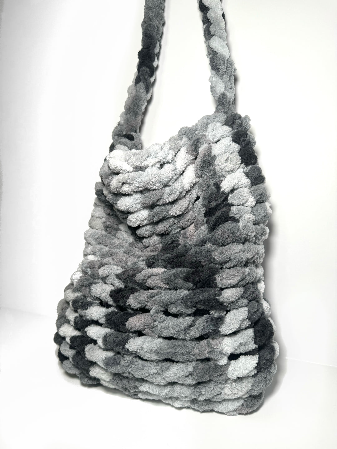 Shadow Slate Tote | Gray