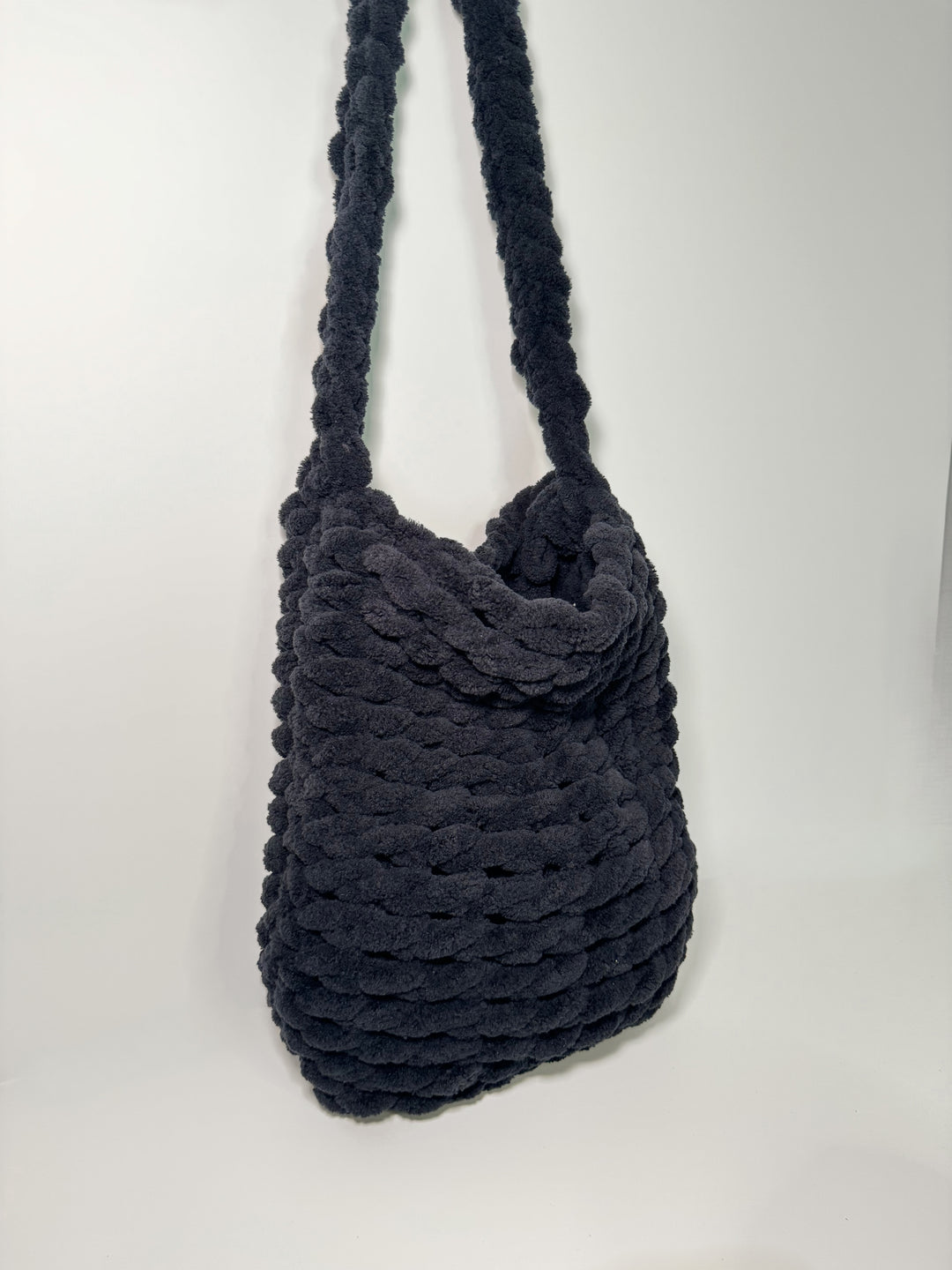 Ivory Tote | Black